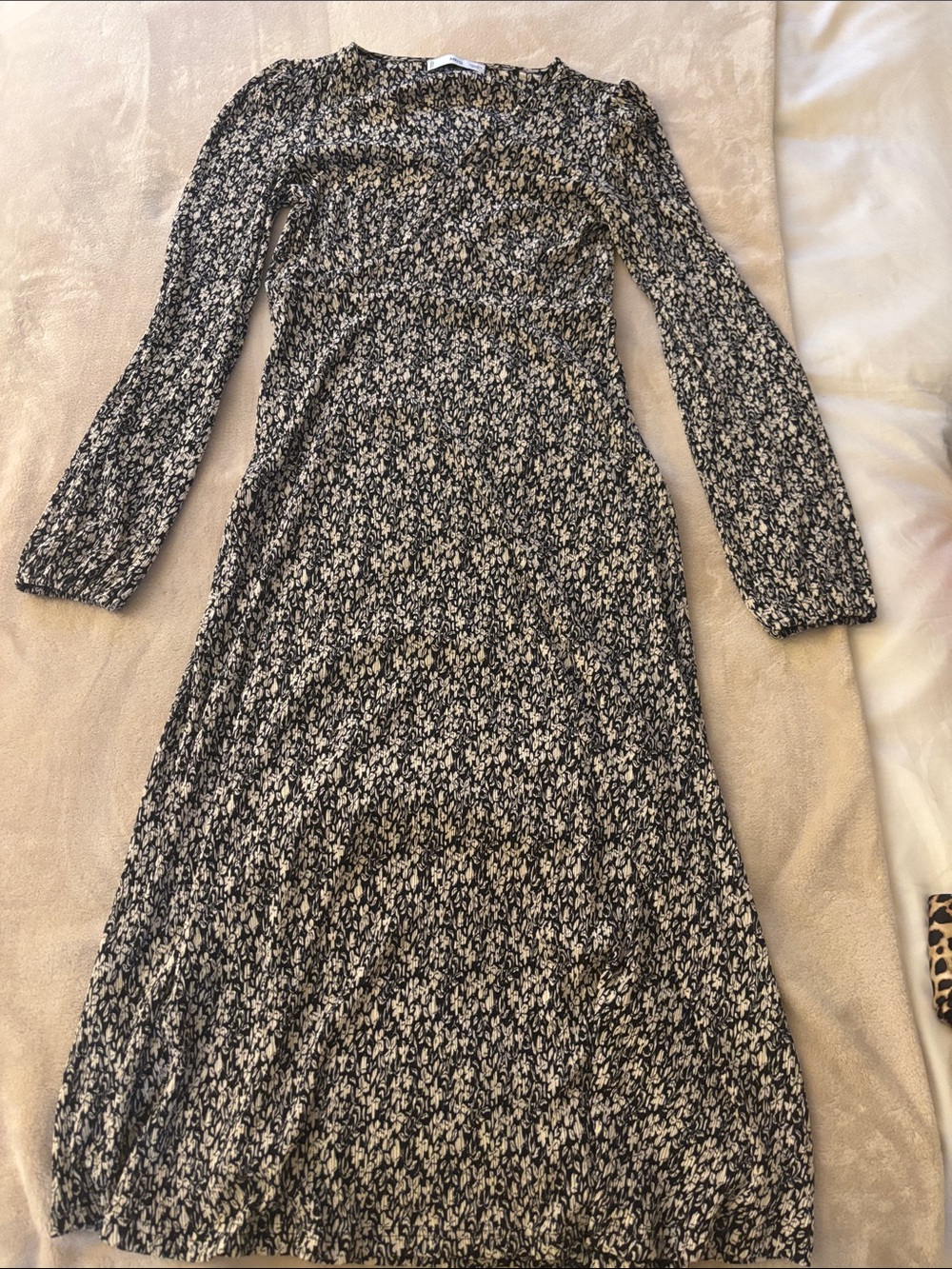 Long Sleeve Black & White Floral Midi Dress Mango sz S